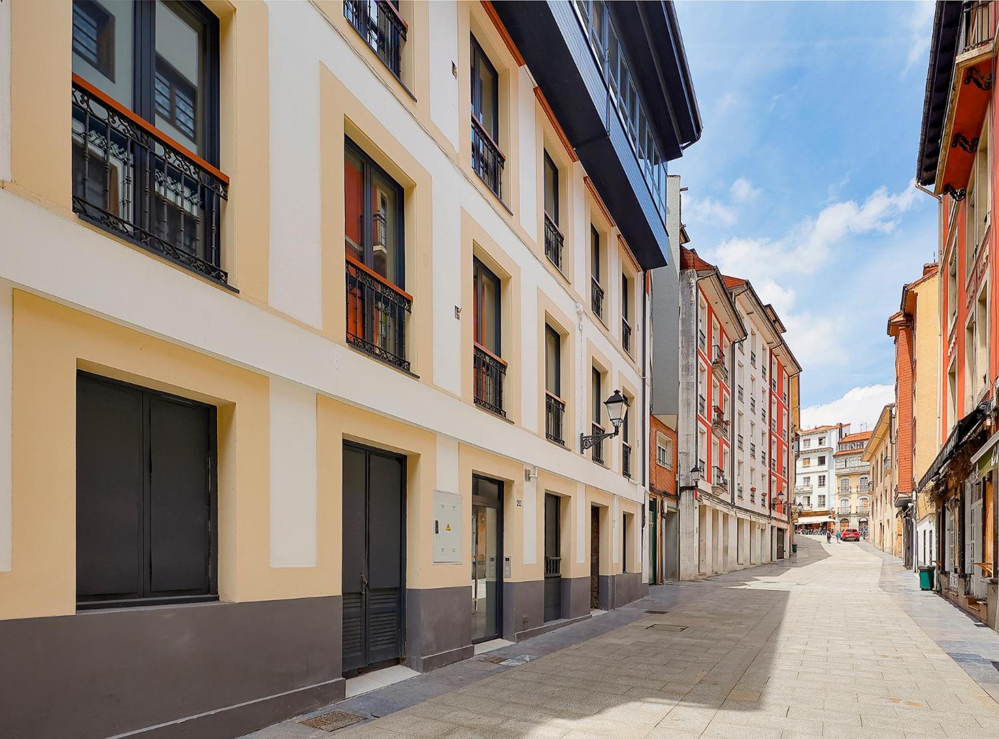 Apartamentos Sobrecantu Овьедо Экстерьер фото