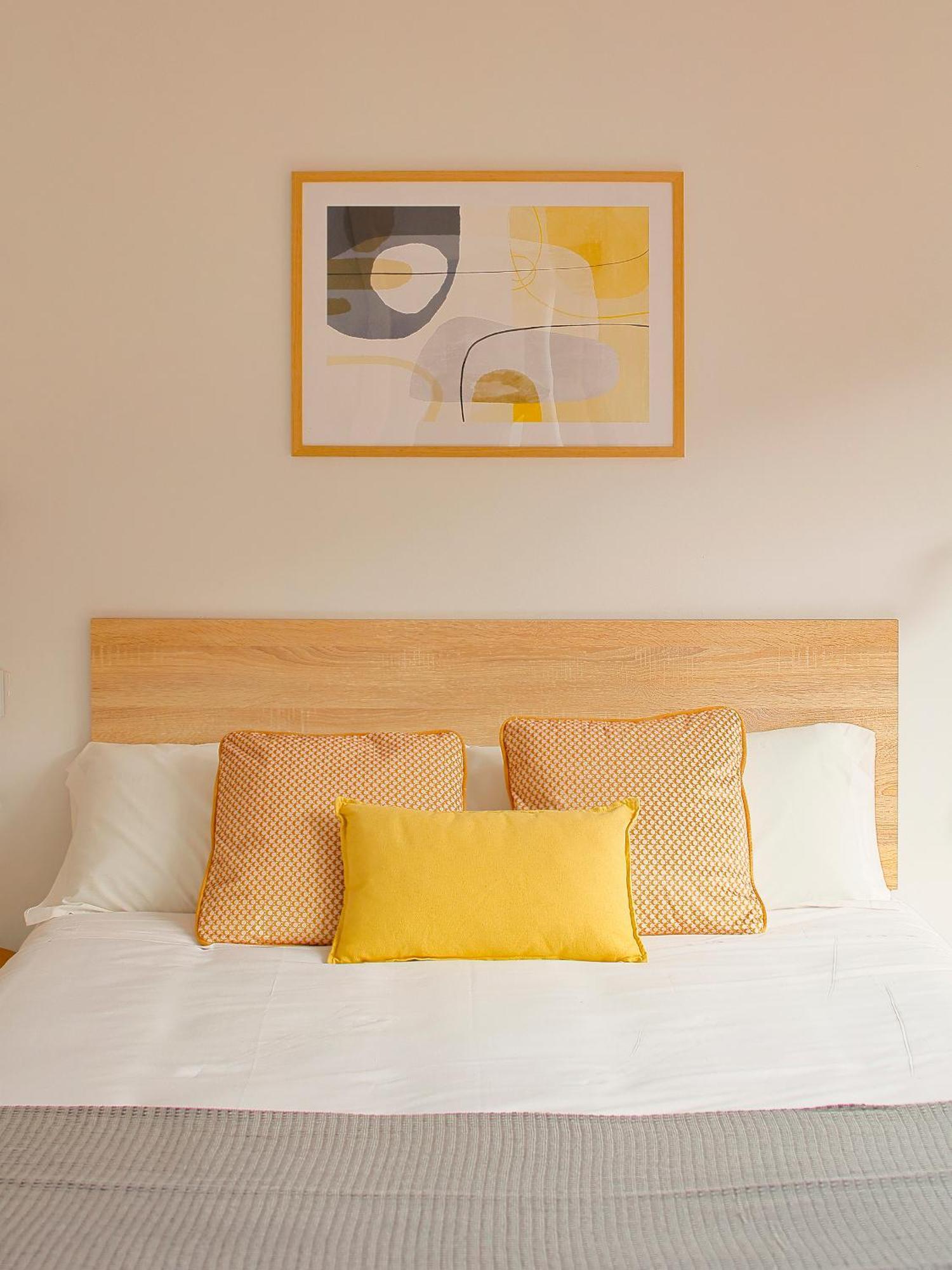 Apartamentos Sobrecantu Овьедо Экстерьер фото